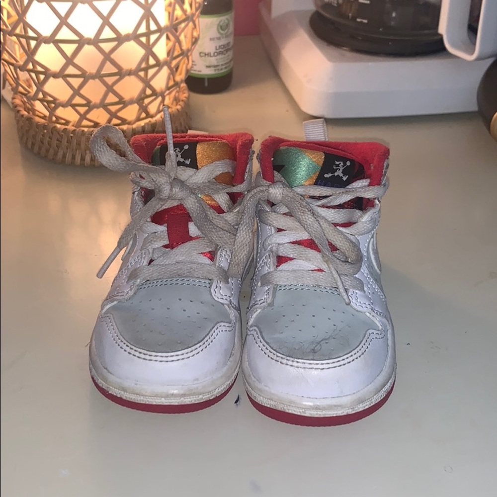 Jordan 1 Mid